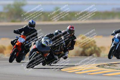 media/Oct-08-2022-SoCal Trackdays (Sat) [[1fc3beec89]]/Turn 14 (1050am)/